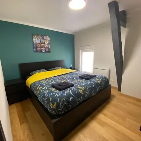 Au Coeur Du Vignoble Champenois Lägenhet *